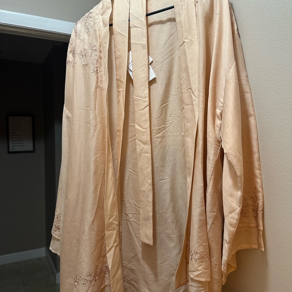 La Perla Cream Satin Robe Intimates